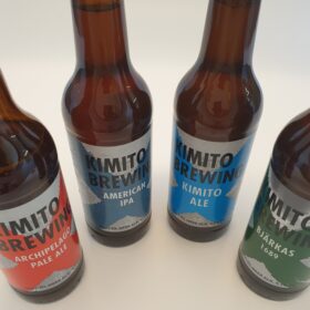 Kimito Brewing oluita ja etikettejä.